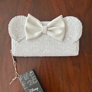 Loungefly Disney Minnie Mouse Wedding Bridal Wallet NWT
